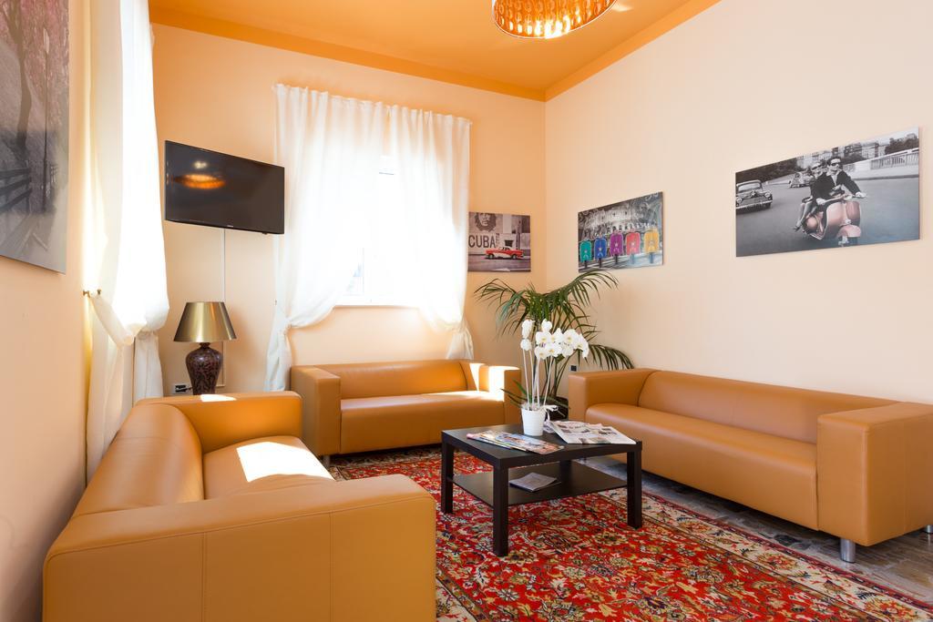 Roma Hotel ปีเนโต ภายนอก รูปภาพ